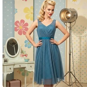 Lindy Bob Retro Pin-Up Tulle Prom Dress in Teal - Size 2